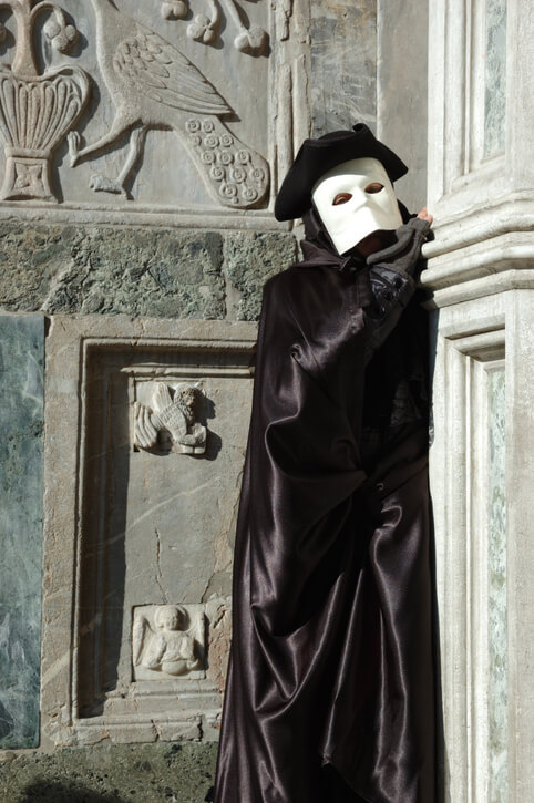 maschera veneziana il bauta